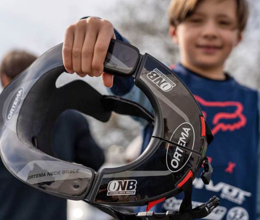 Mountainbiken mit Kids: Helme & Schutzausrüstung für den Trailride richtig  wählen